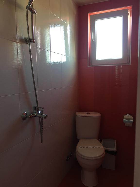 Triglav Edelweiss Guest House Pavel Banya Luaran gambar